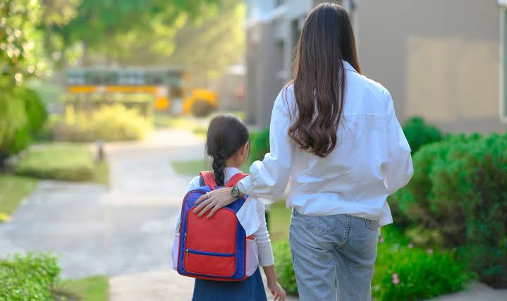 What Happens If My Ex Has Already Applied for a New School Poole?